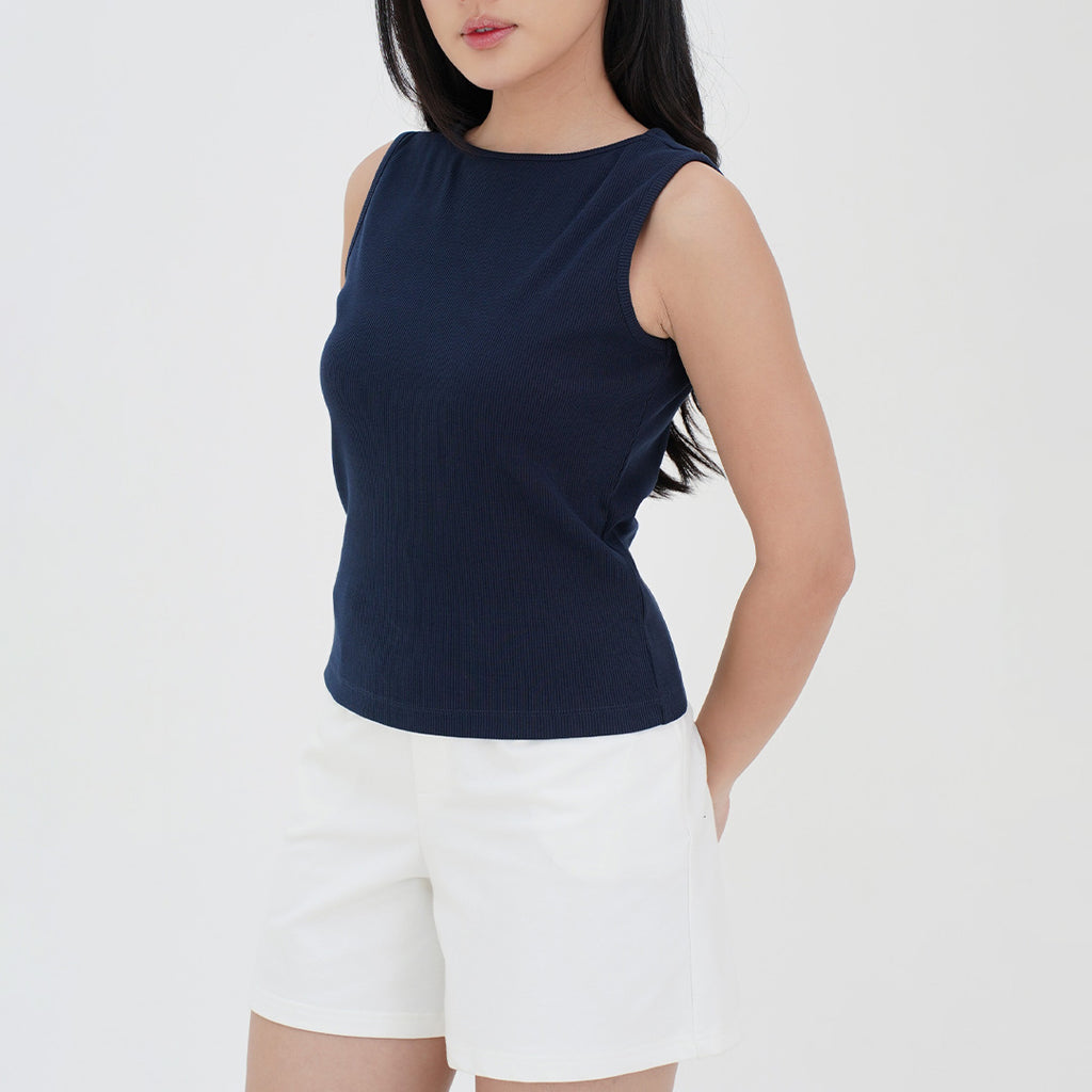 Namie Boat Neck Tanktop