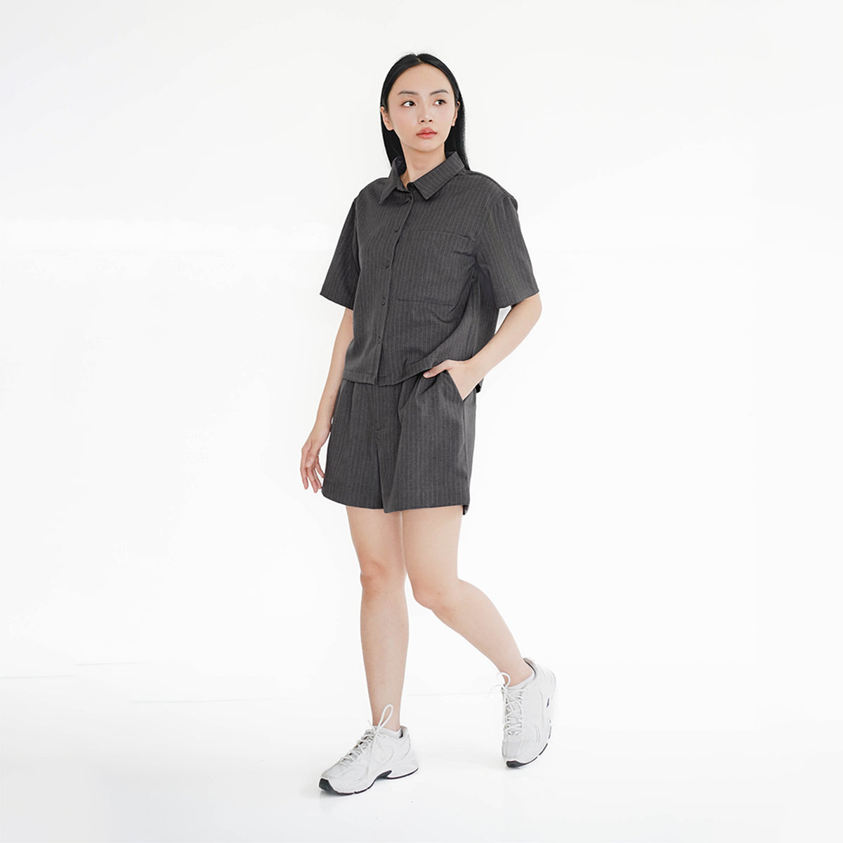 Luven Basic Shortpants