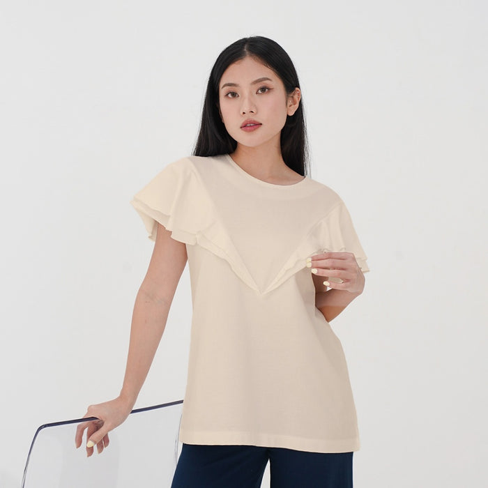 Amoret Detailed With Ruffle